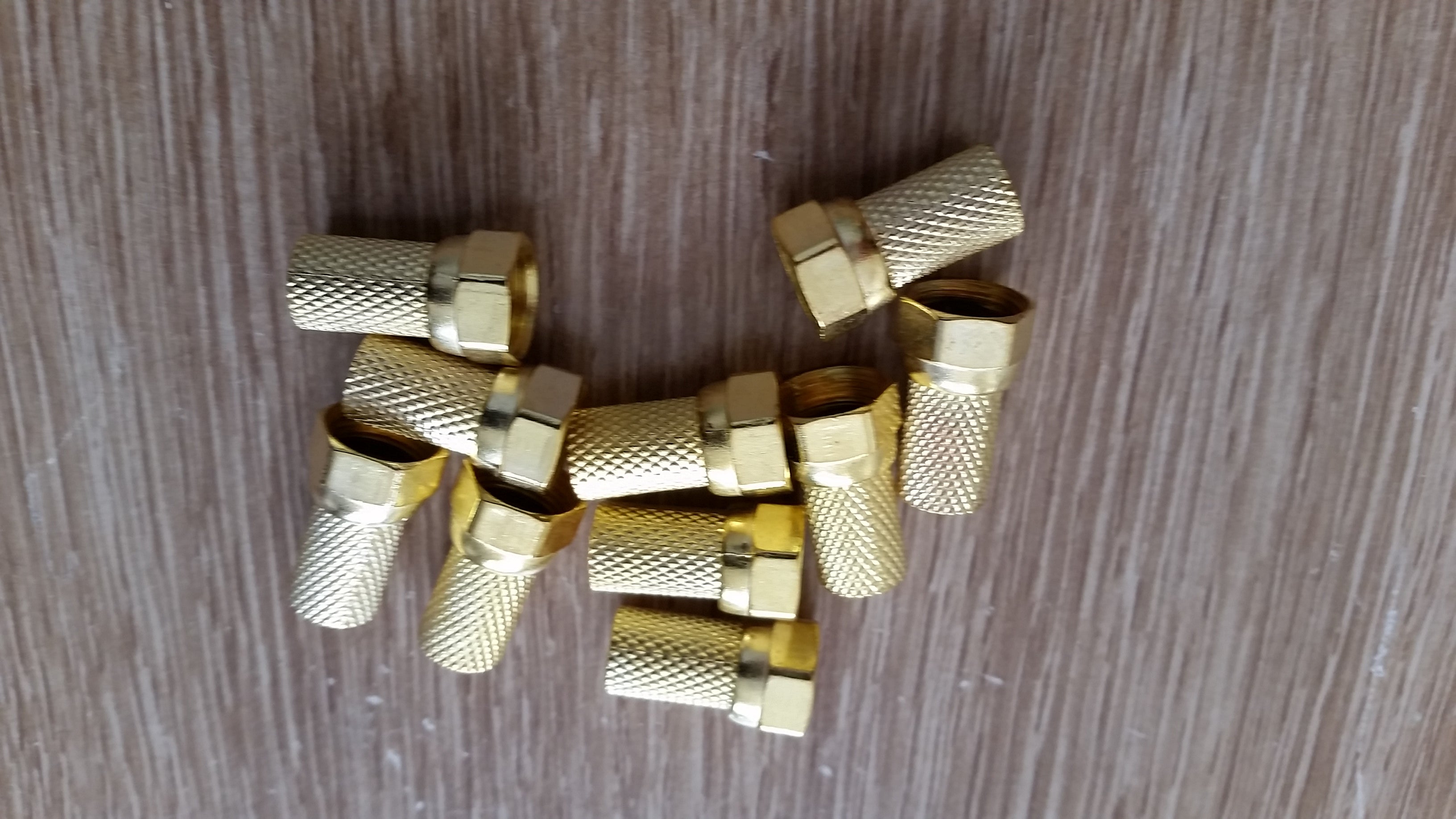 10 X F Connector Gold Screw Plug 7mm with a sealing ring for RG6 Coaxial cable